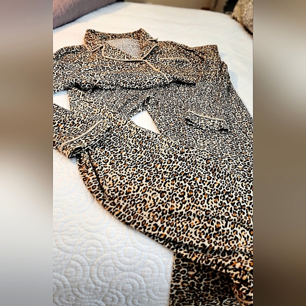 Jodifl Animal  Print Pajamas